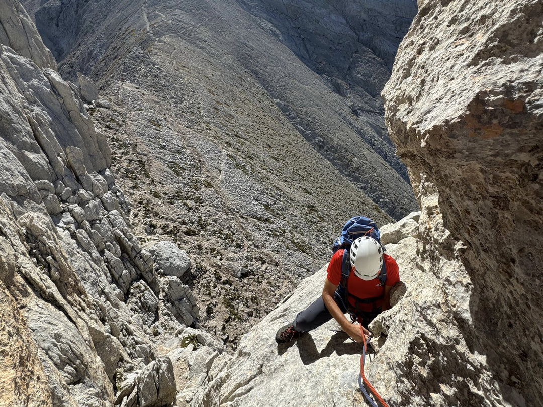 Multipitch al Corno Piccolo alla Via Normale Campanile Livia
