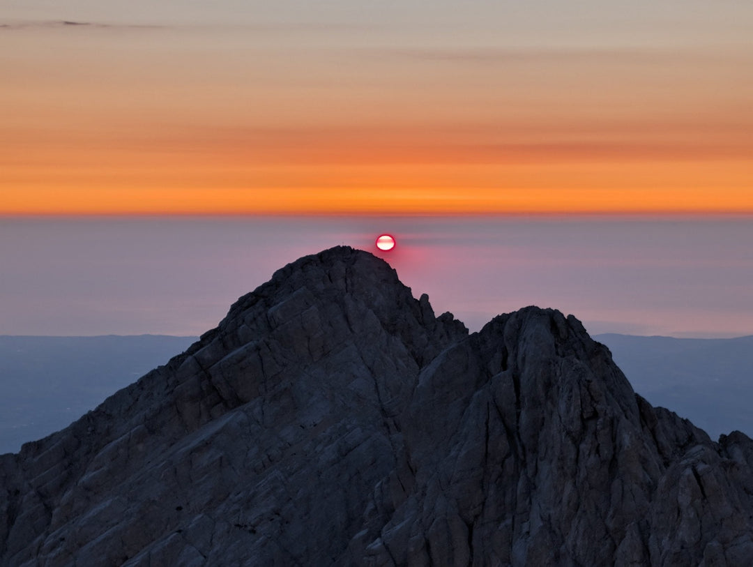 Alba al Corno Grande Gran Sasso D’Italia (2912 M) - Strike Adventure
