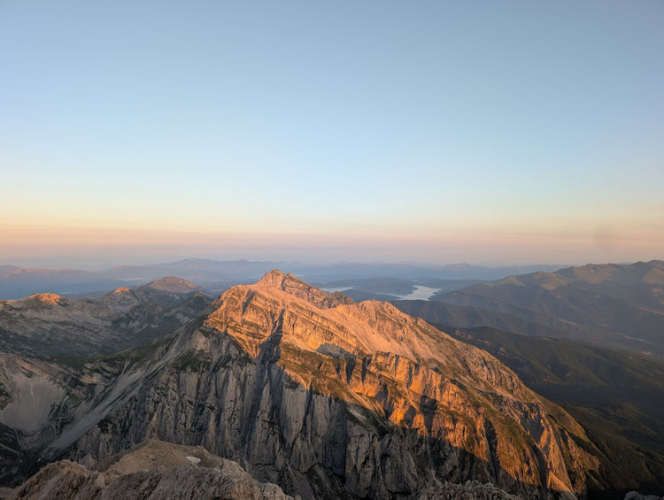 Alba al Corno Grande Gran Sasso D’Italia (2912 M) - Strike Adventure