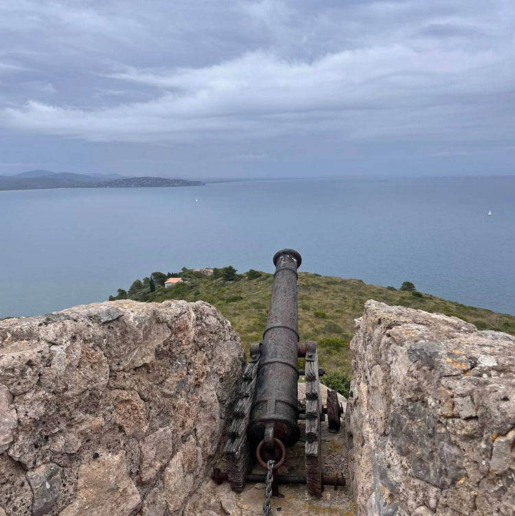Alla scoperta del Monte Argentario: dai forti spagnoli al blu del mare - Strike Adventure