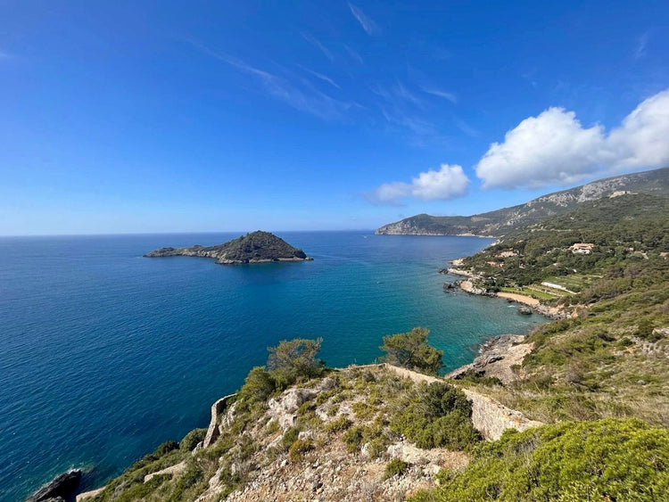 Alla scoperta del Monte Argentario: dai forti spagnoli al blu del mare - Strike Adventure