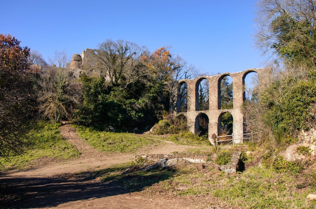 Alla scoperta della Città Fantasma di Monterano - Strike Adventure