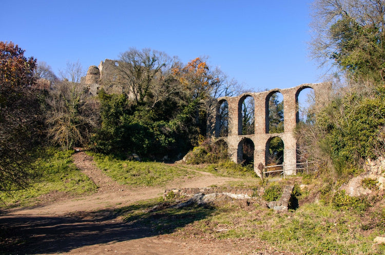 Alla scoperta della Città Fantasma di Monterano - Strike Adventure