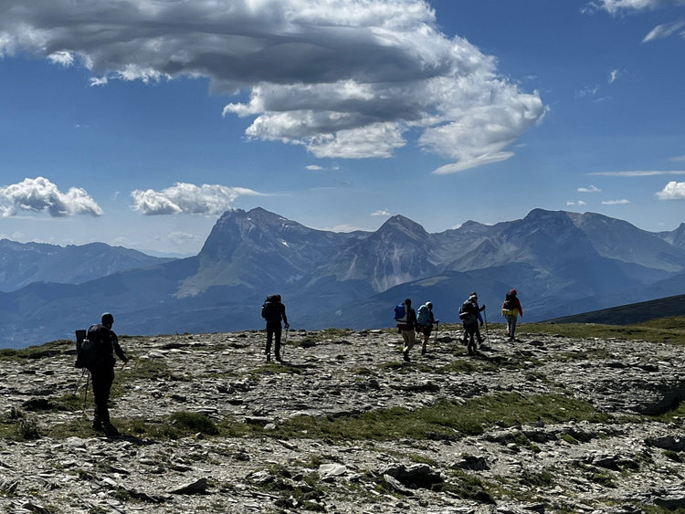 Alta Via della Laga: 12 vette over 2000 e notti sotto le stelle - Strike Adventure