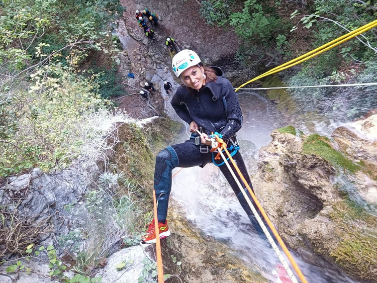 Canyoning alla forra del Casco: il giro delle 12 cascate - Strike Adventure