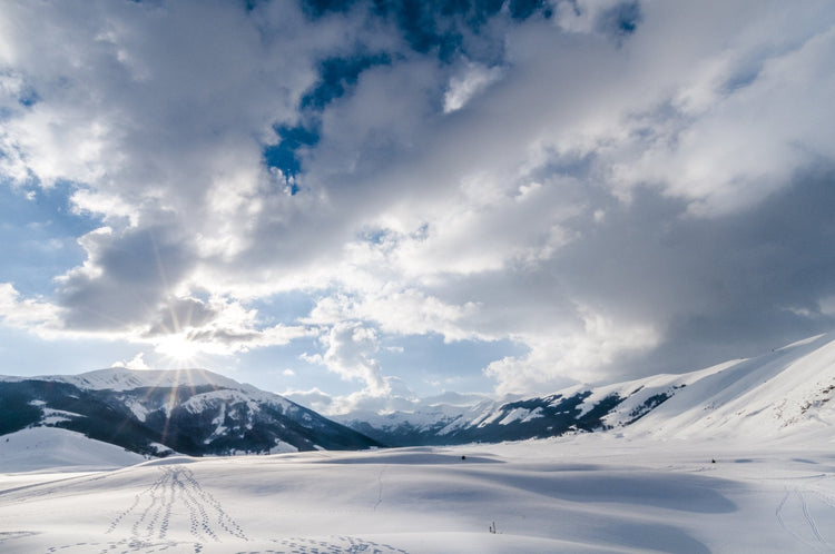 Ciaspolata ai Piani di Pezza e al Rifugio del Lupo - Strike Adventure