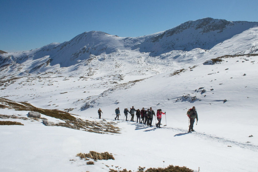 Ciaspolata al Rifugio V.Sebastiani lungo le Valli del Parco Sirente Velino - Strike Adventure