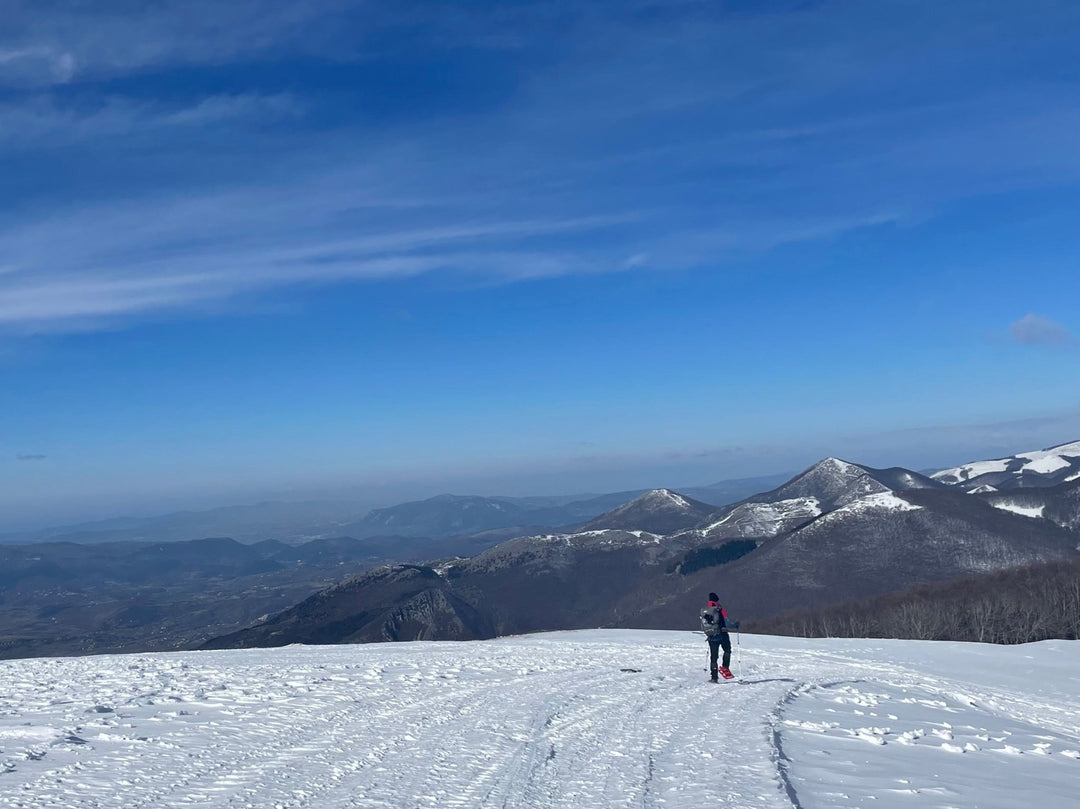 Ciaspolata Panoramica alla Valle degli Angeli e al Rifugio La Fossa - Strike Adventure