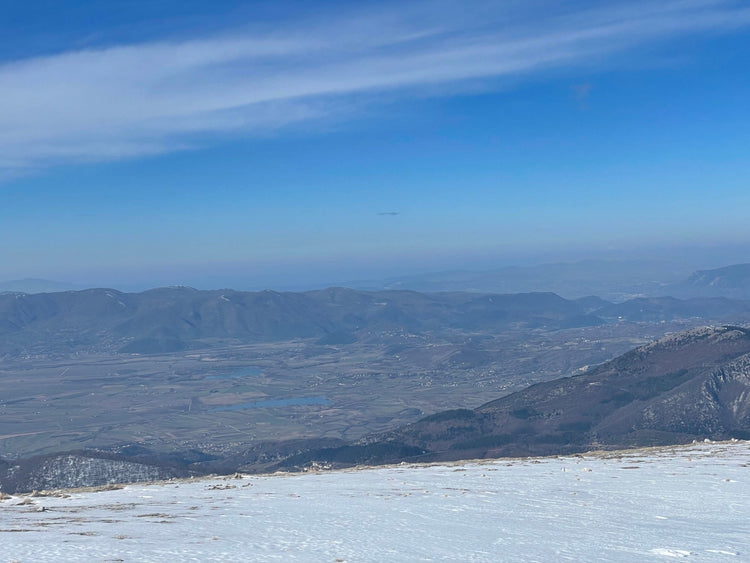 Ciaspolata Panoramica alla Valle degli Angeli e al Rifugio La Fossa - Strike Adventure
