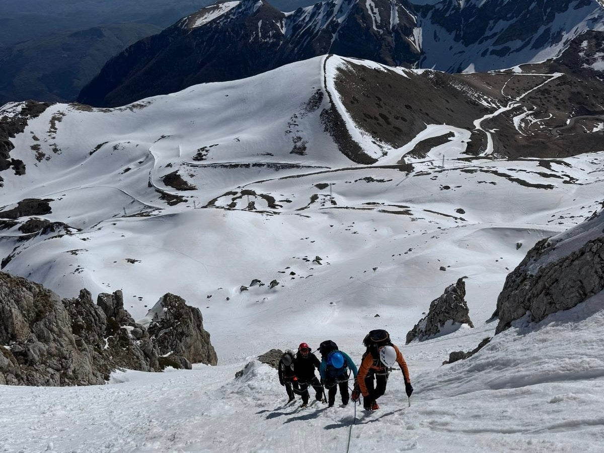 Corso Base di Alpinismo con Notte in Rifugio sotto le stelle – Gruppo dei Monti Reatini, Lazio | Strike Adventure
