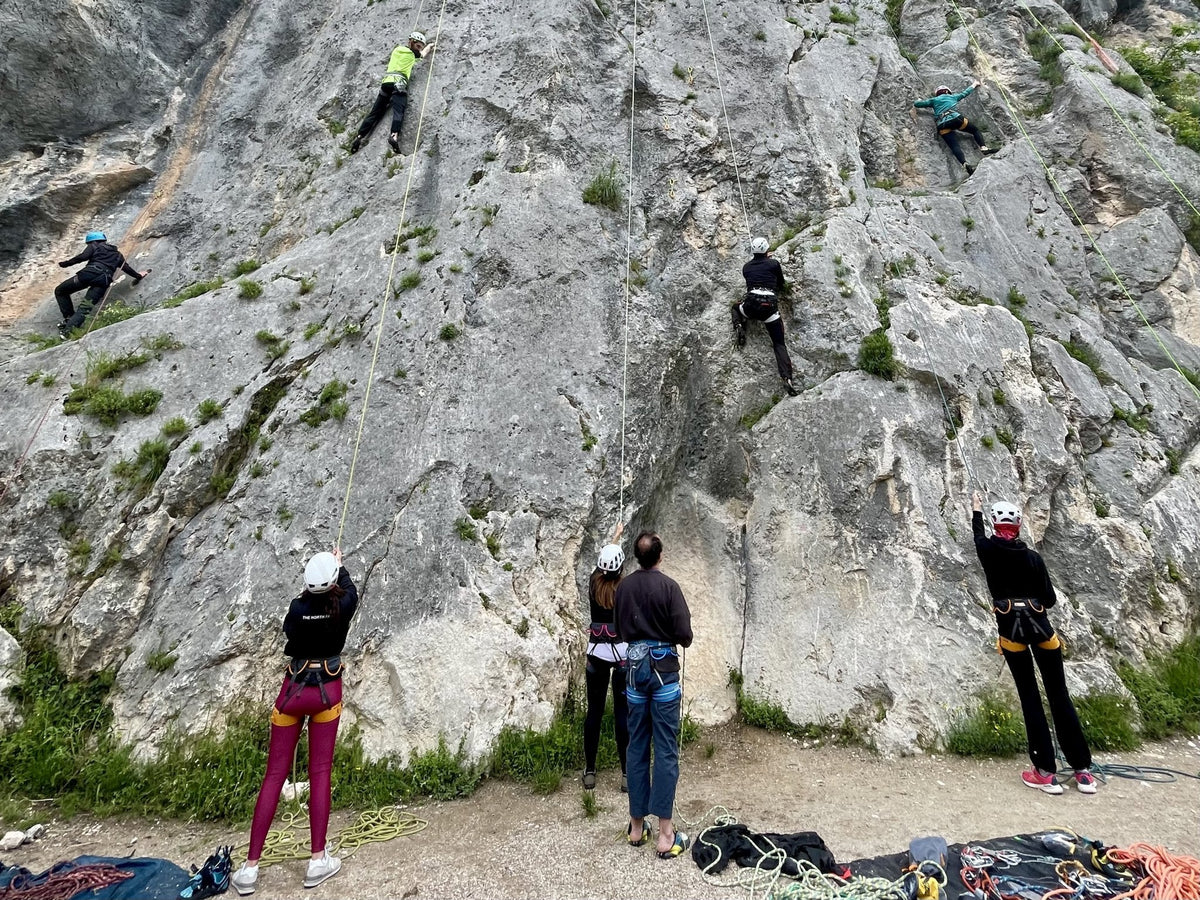 Corso Base di Arrampicata su Roccia - Strike Adventure
