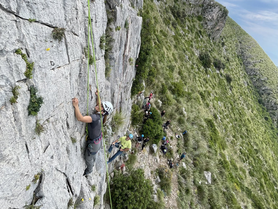 Corso Base di Arrampicata su Roccia - Strike Adventure