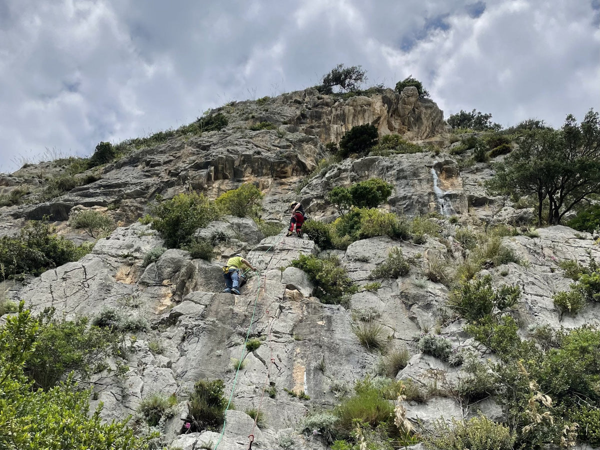 Corso Base di Arrampicata su Roccia - Strike Adventure