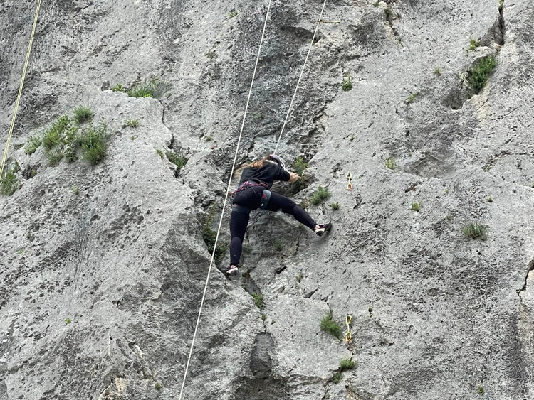 Corso Base di Arrampicata su Rocca a Ferentillo – Falesia di Ferentillo, Lazio | Strike Adventure