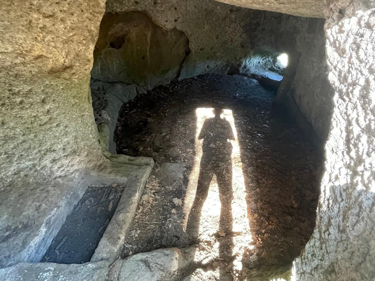 Corviano sotterranea, tra antichi canyon e cascate incantate - Strike Adventure