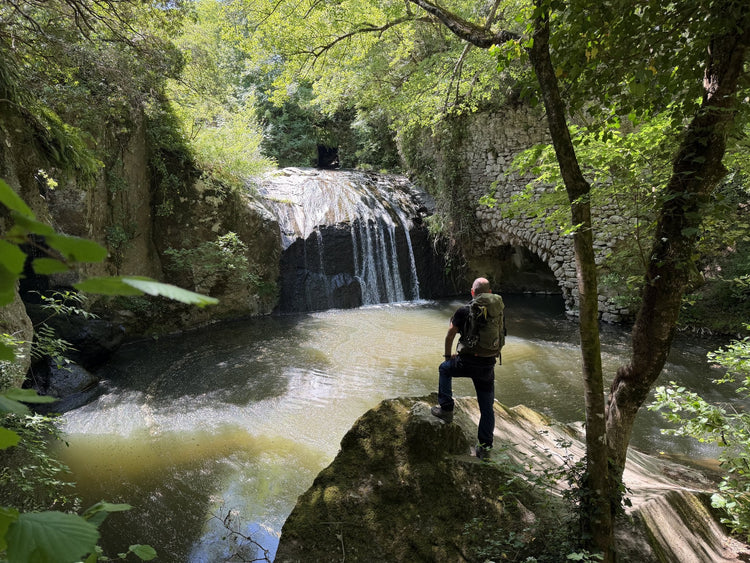 Corviano sotterranea, tra antichi canyon e cascate incantate - Strike Adventure