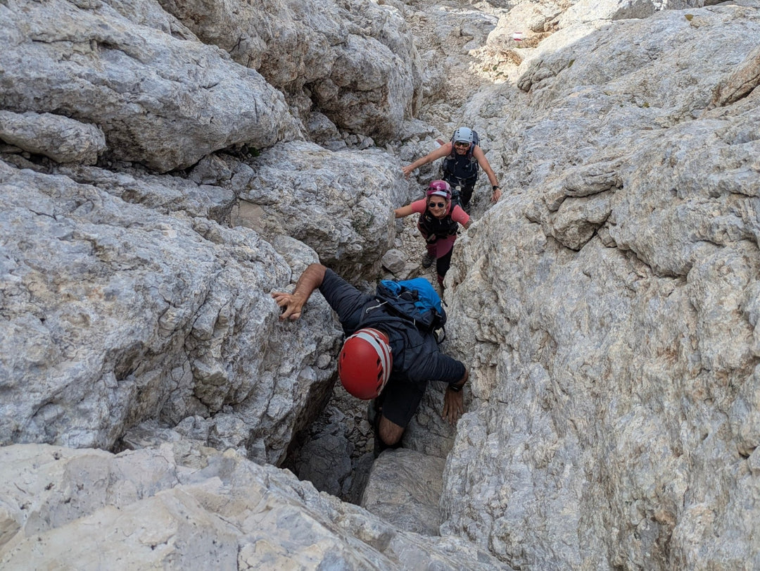 Direttissima al Corno Grande Gran Sasso d'Italia 2912 m – Parco Nazionale Gran Sasso e Monti della Laga, Abruzzo | Strike Adventure