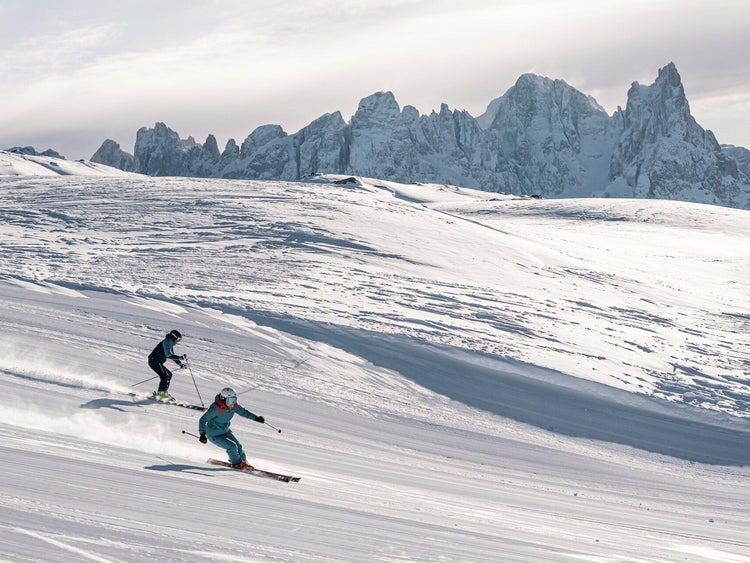 Dolomiti Snow Week: La settimana bianca con sci, snowboard ed escursioni in ciaspola - Strike Adventure