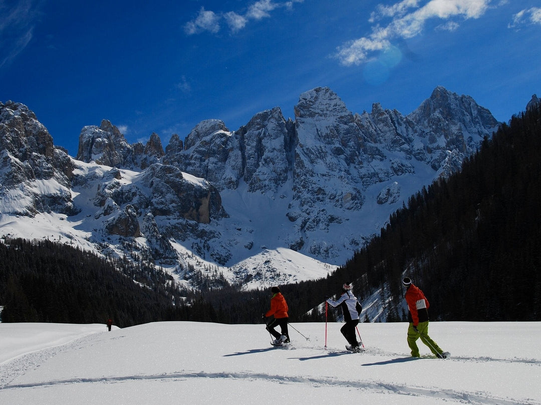 Dolomiti Snow Week: La settimana bianca con sci, snowboard ed escursioni in ciaspola - Strike Adventure