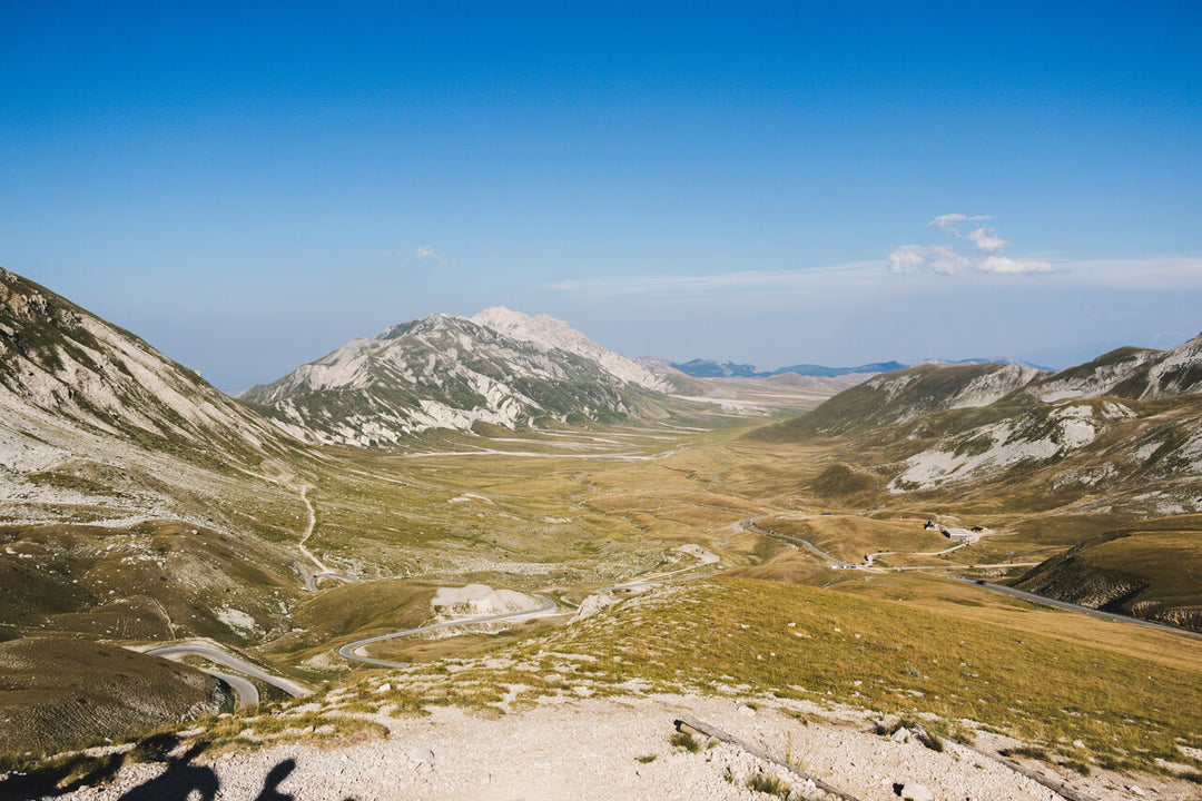 Monte Aquila: tramonto sul Gran Sasso con cena al Rifugio Duca degli Abruzzi