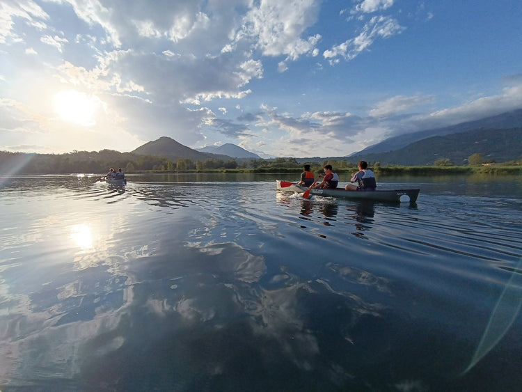 Escursione in canoa canadese al Lago di Posta Fibreno - Strike Adventure