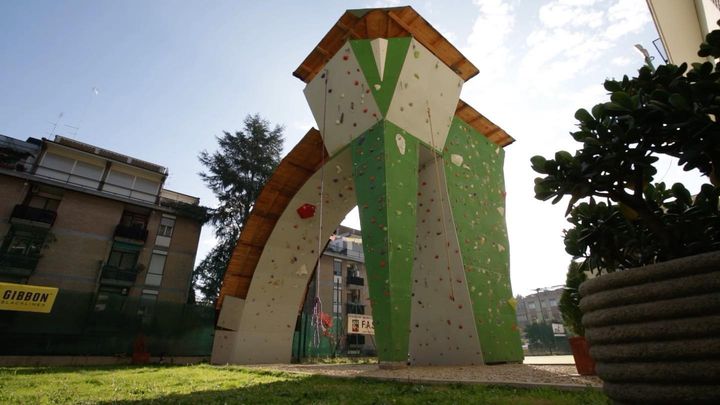 Giornata da Climber - Prova di Arrampicata Indoor (Boulder+Corda) - Strike Adventure