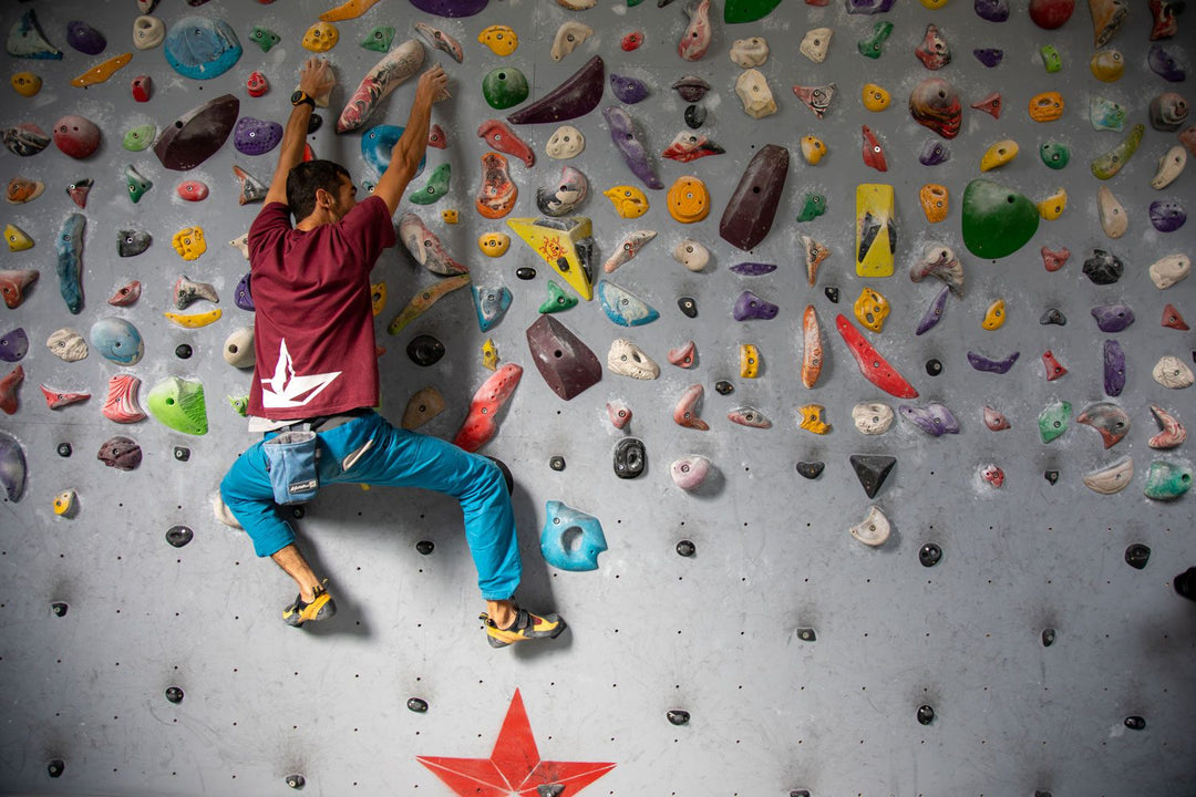 Giornata da Climber - Prova di Arrampicata Indoor (Boulder+Corda) - Strike Adventure