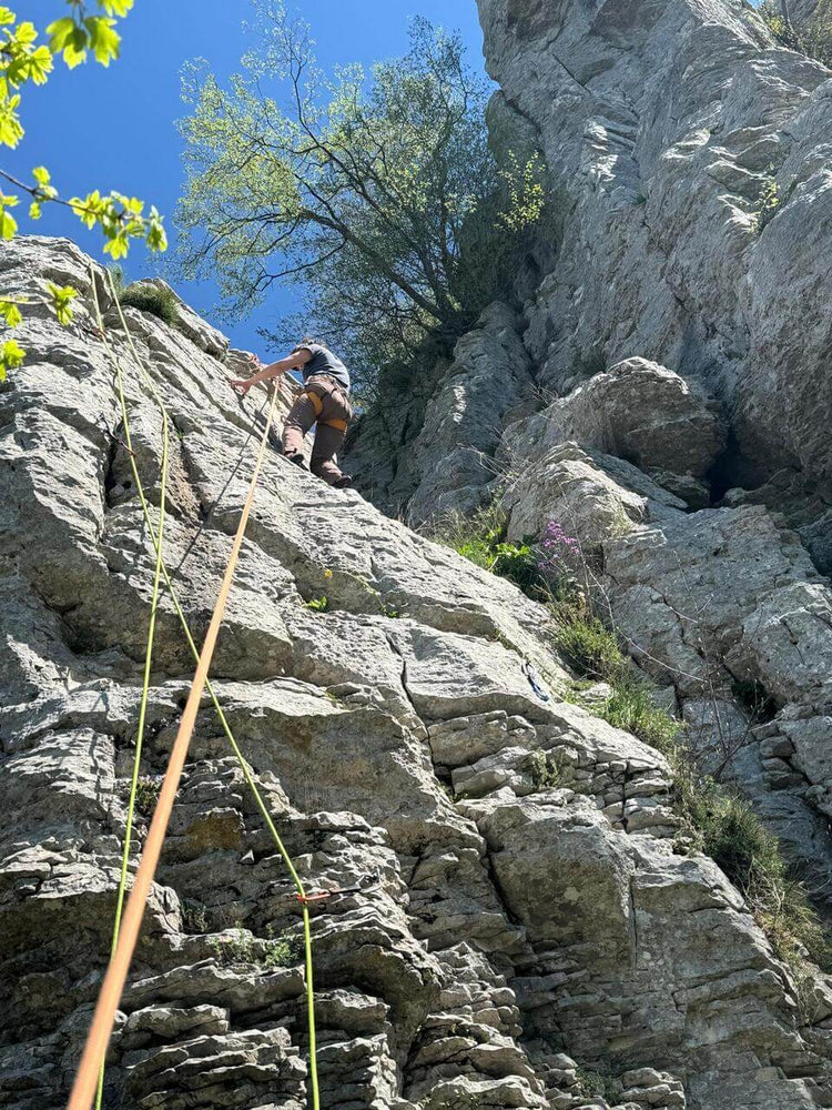 Giornata prova di arrampicata su roccia - Strike Adventure