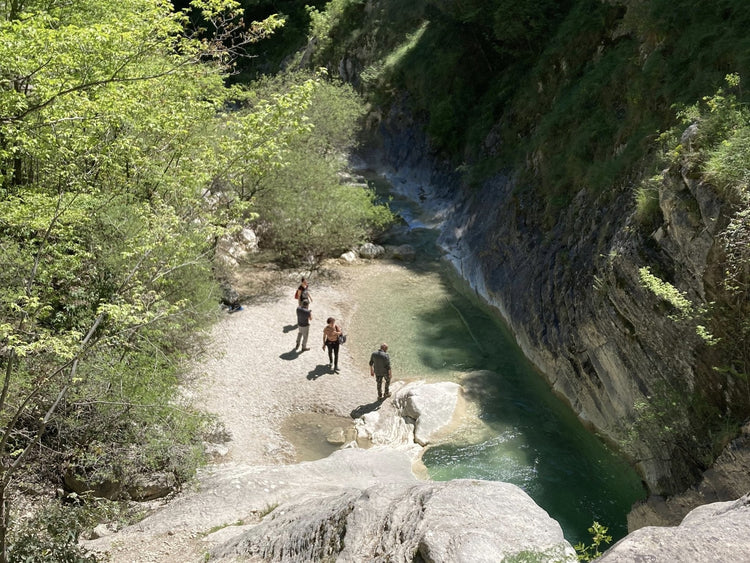 Gran Sasso: dalle Montagne Gemelle alle Gole del Salinello, tre giorni tra canyon, vette e meraviglia - Strike Adventure