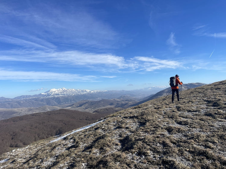I Panorami a 360° di Monte Giano e la storia del Rifugio Cardellini - Strike Adventure
