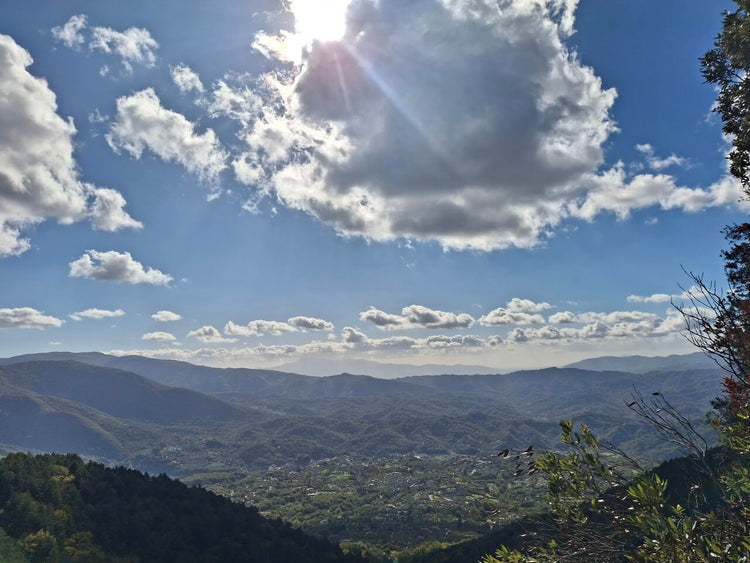 Trekking I Panorami della Morra Ferogna e l'eremo di Santa Chelidonia | Strike Adventure