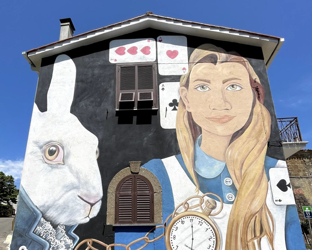 Il Borgo Fantasma di Celleno e il paese delle fiabe | Strike Adventure
