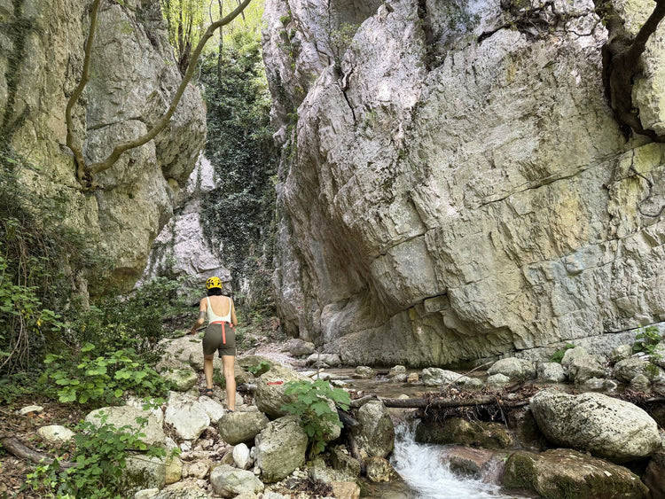 Il fantastico mondo delle Gole del Lacerno e il Lago di Posta Fibreno - Strike Adventure