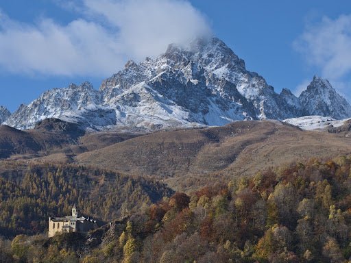 Il Grande Anello del Monviso: un Trekking al cospetto del Re di Pietra - Strike Adventure