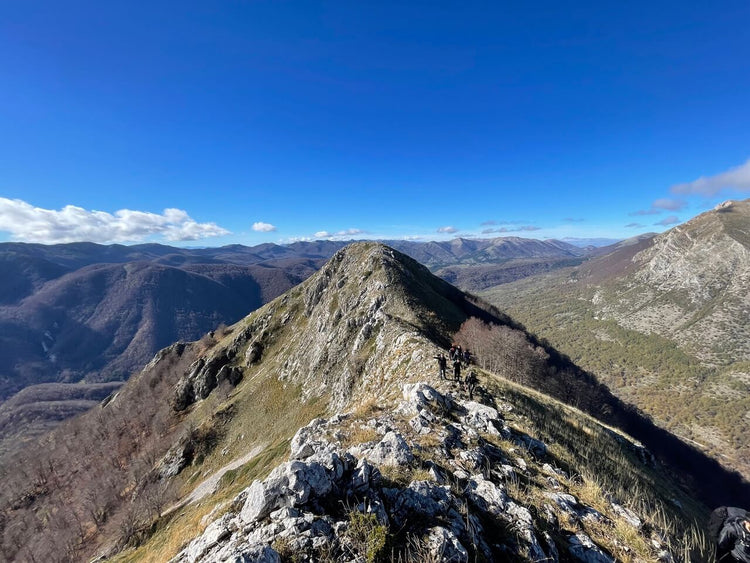 Trekking Il Monte Amaro di Opi e le sue creste panoramiche | Strike Adventure