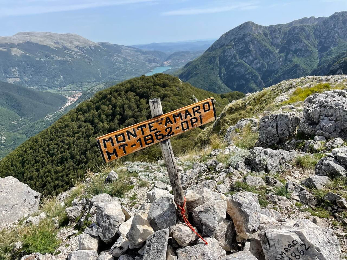 Trekking Il Monte Amaro di Opi e le sue creste panoramiche | Strike Adventure