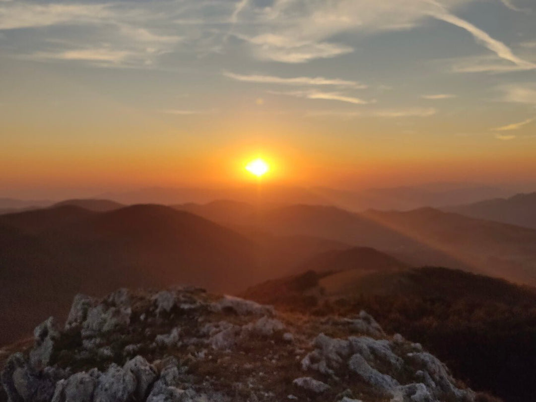 Il monte Autore al tramonto: un panorama mozzafiato a 360° - Strike Adventure