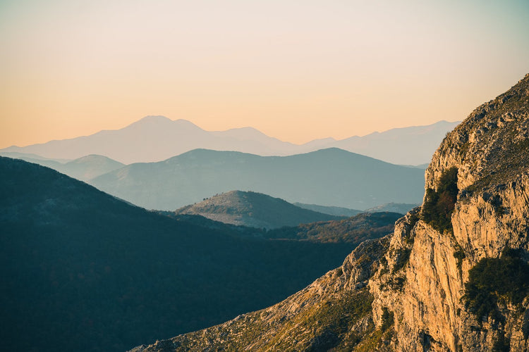Il tramonto a picco sul mare: Monte Redentore e l'Eremo di S.Michele Arcangelo - Strike Adventure