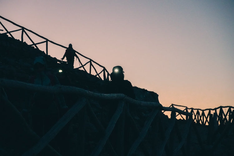 Il tramonto a picco sul mare: Monte Redentore e l'Eremo di S.Michele Arcangelo - Strike Adventure