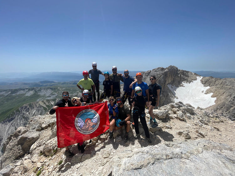 Il Trekking delle 5 Ferrate del Gran Sasso con notte in Rifugio a 2433 m - Strike Adventure