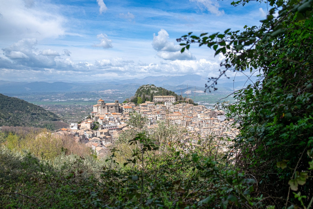 La Montagna di Dante e i suoi Panorami sul Mare - Strike Adventure