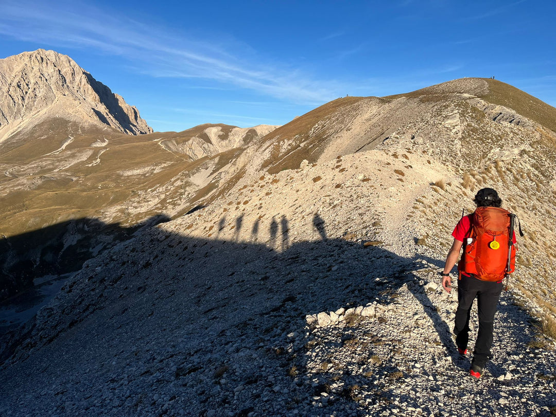 La piramide rocciosa di Pizzo Cefalone e i panorami mozzafiato del Gran Sasso - Strike Adventure