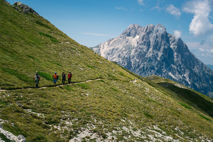 Monte Brancastello: lungo il Sentiero del Centenario tra i panorami del Gran Sasso - Strike Adventure