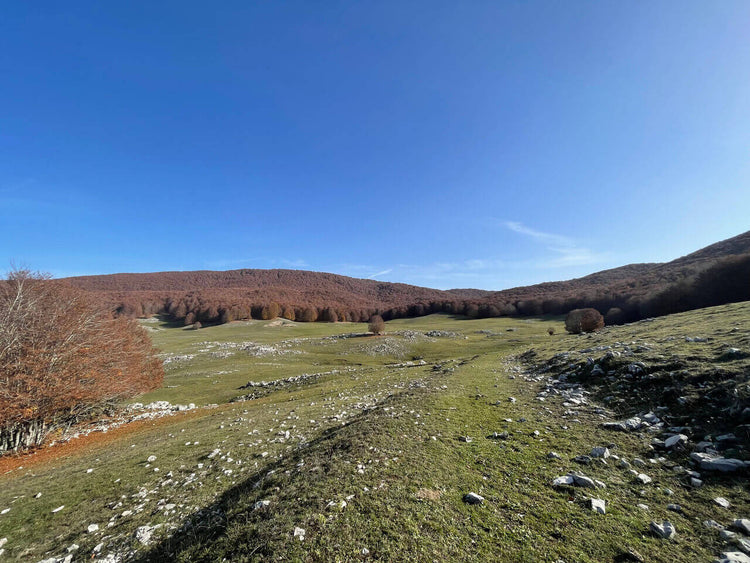 Monte Calvo e i panorami che ispirarono il genio di Ennio Morricone - Strike Adventure