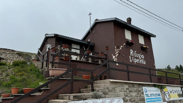 Monte Cotento: sul tetto dei Simbruini con pranzo al Rifugio Viperella - Strike Adventure