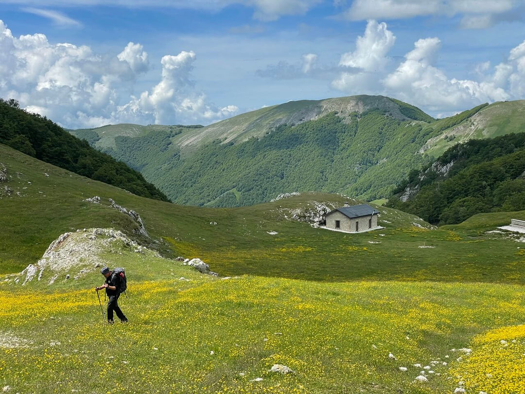 Monte di Cambio e i suoi panorami mozzafiato con terzo tempo al Rifugio A.Sebastiani - Strike Adventure