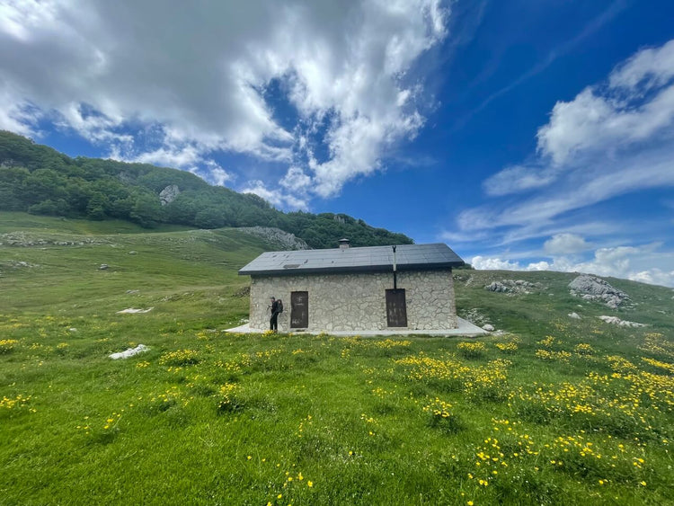 Monte di Cambio e i suoi panorami mozzafiato con terzo tempo al Rifugio A.Sebastiani - Strike Adventure