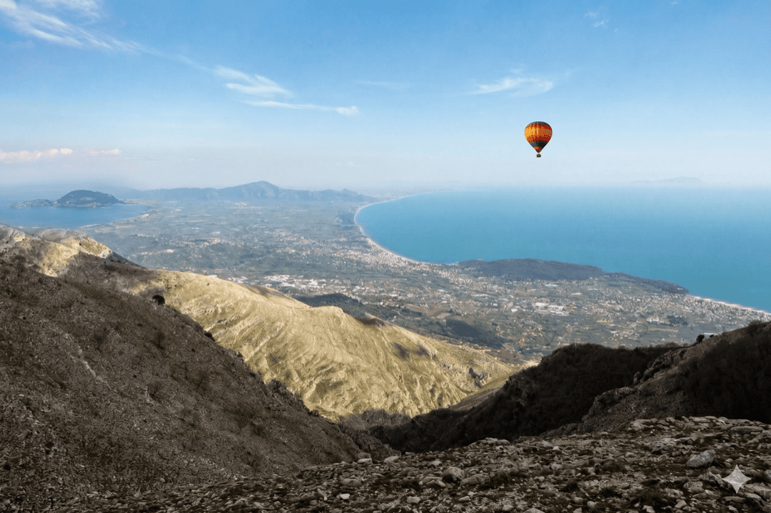 Monte Redentore e i suoi panorami sul mare con giro gratuito in mongolfiera - Strike Adventure