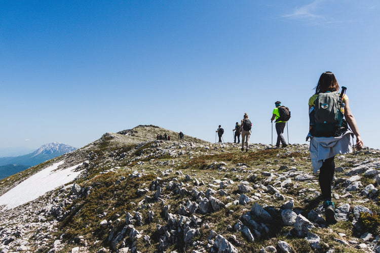 Monti Ocre e Cagno: panorami e creste over 2000 con terzo tempo in caseificio - Strike Adventure