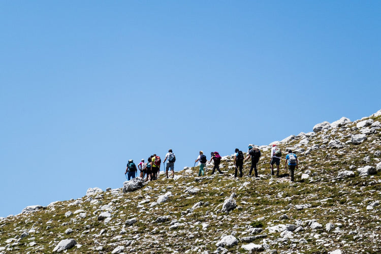 Pasquetta al Monte Torrecane con Pic Nic ai laghi di Rascino e Cornino - Strike Adventure